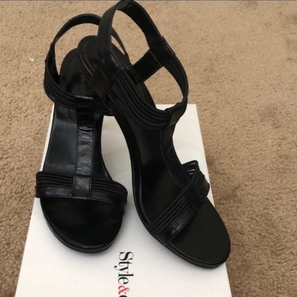 Strappy Black Sandal